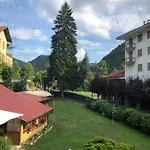 Sportinghouse Bed & Breakfast Garessio
