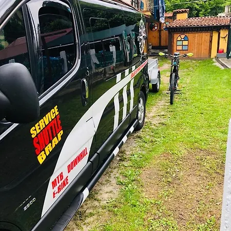 Sportinghouse Bed & Breakfast *