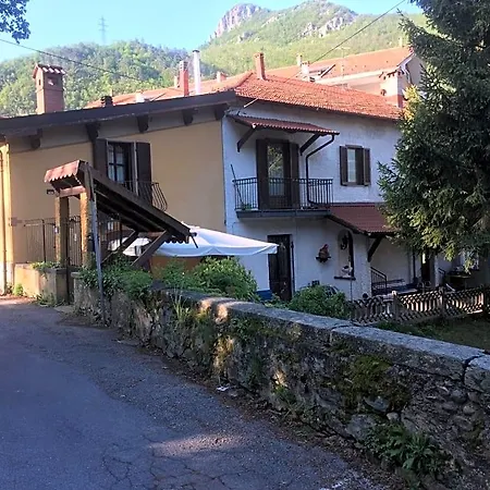 Sportinghouse Bed & Breakfast Garessio